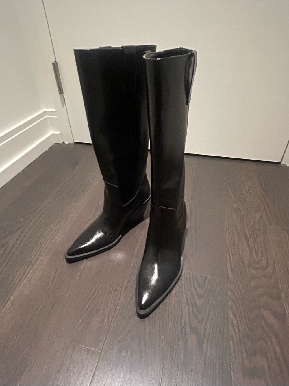 Zara Black Knee-High Pointed-Toe Heeled Boots
